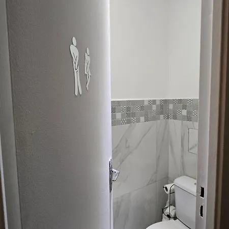 Amber - 20 Min To Paris Guest house