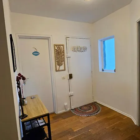 Amber - 20 Min To Paris Guest house